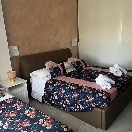 Albachiara Suite Rooms Bolonia Zewnętrze zdjęcie