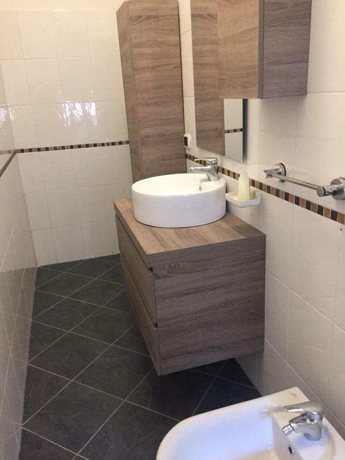 Albachiara Suite Rooms Bolonia Zewnętrze zdjęcie