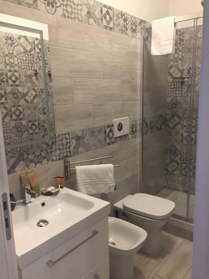 Albachiara Suite Rooms Bolonia Zewnętrze zdjęcie