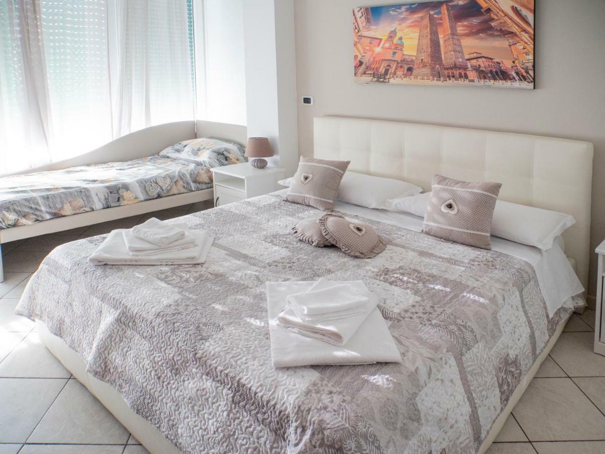 Albachiara Suite Rooms Bolonia Zewnętrze zdjęcie